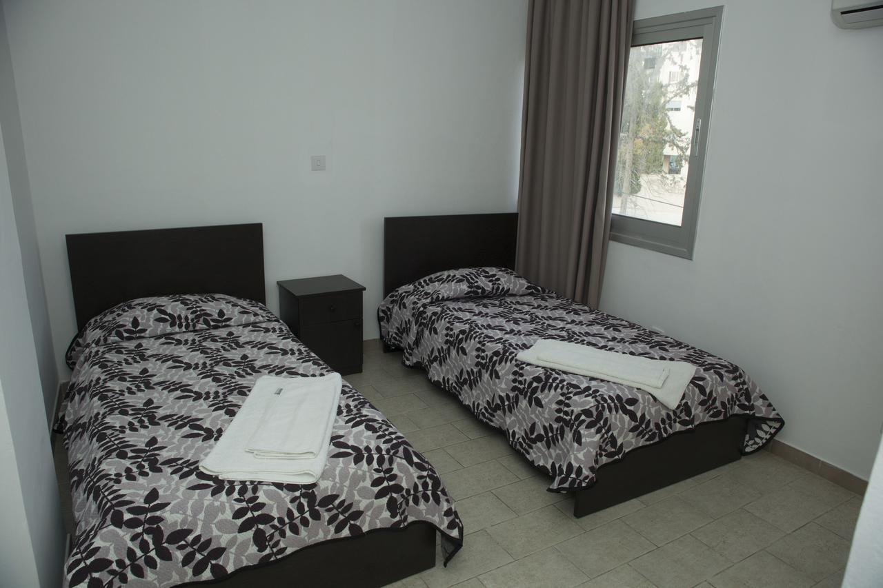 Anemos Apartments ลิมาซอล ภายนอก รูปภาพ