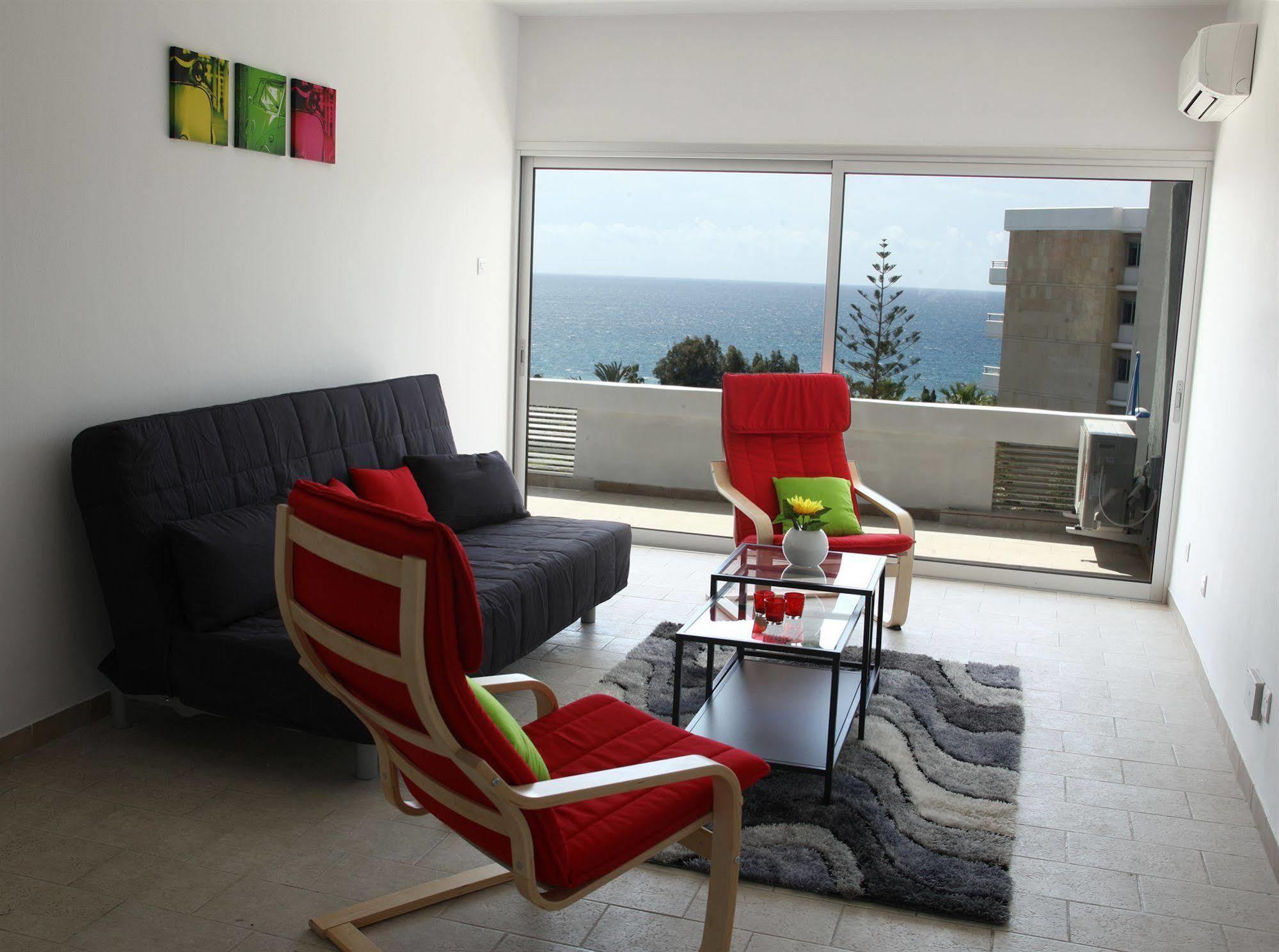 Anemos Apartments ลิมาซอล ภายนอก รูปภาพ