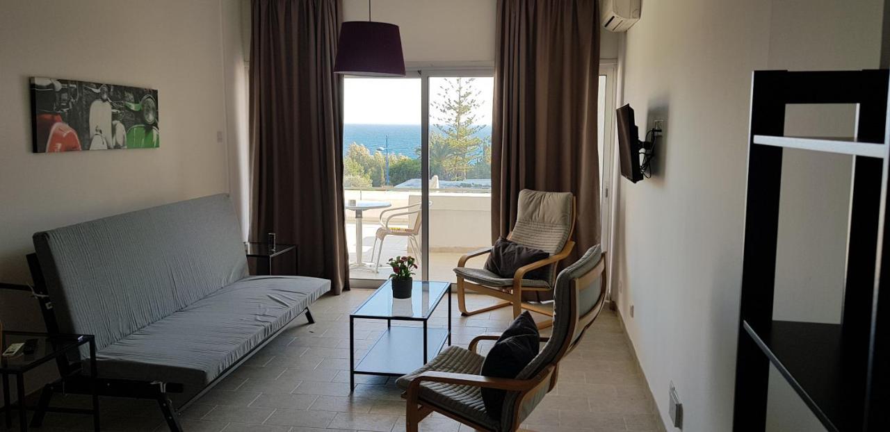 Anemos Apartments ลิมาซอล ภายนอก รูปภาพ